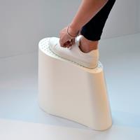 Pedro Servetto shoelace-tying stool - white 2